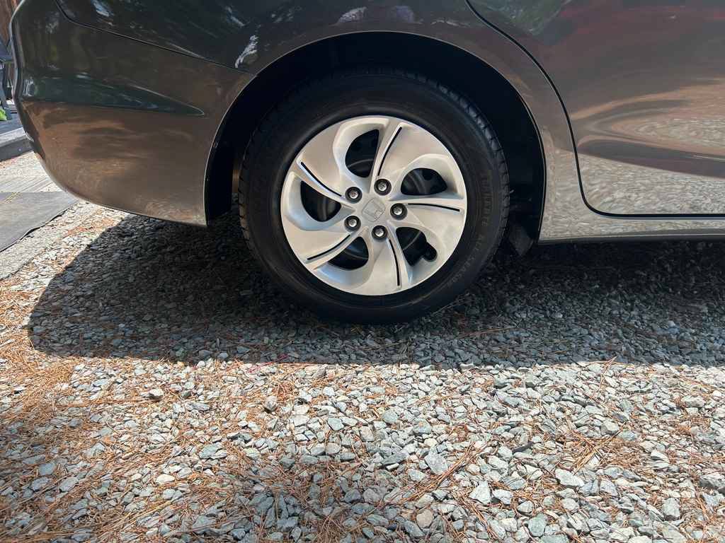 Used 2013 Honda Civic LX image 18