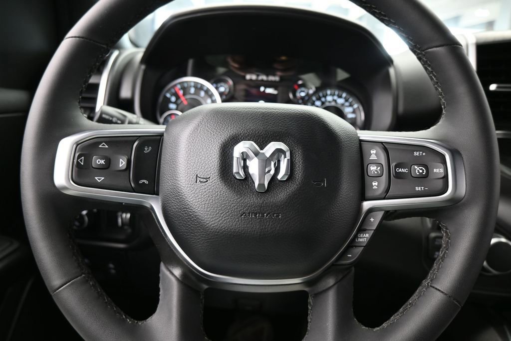 Used 2025 RAM 1500 Big Horn AWD/4WD image 25