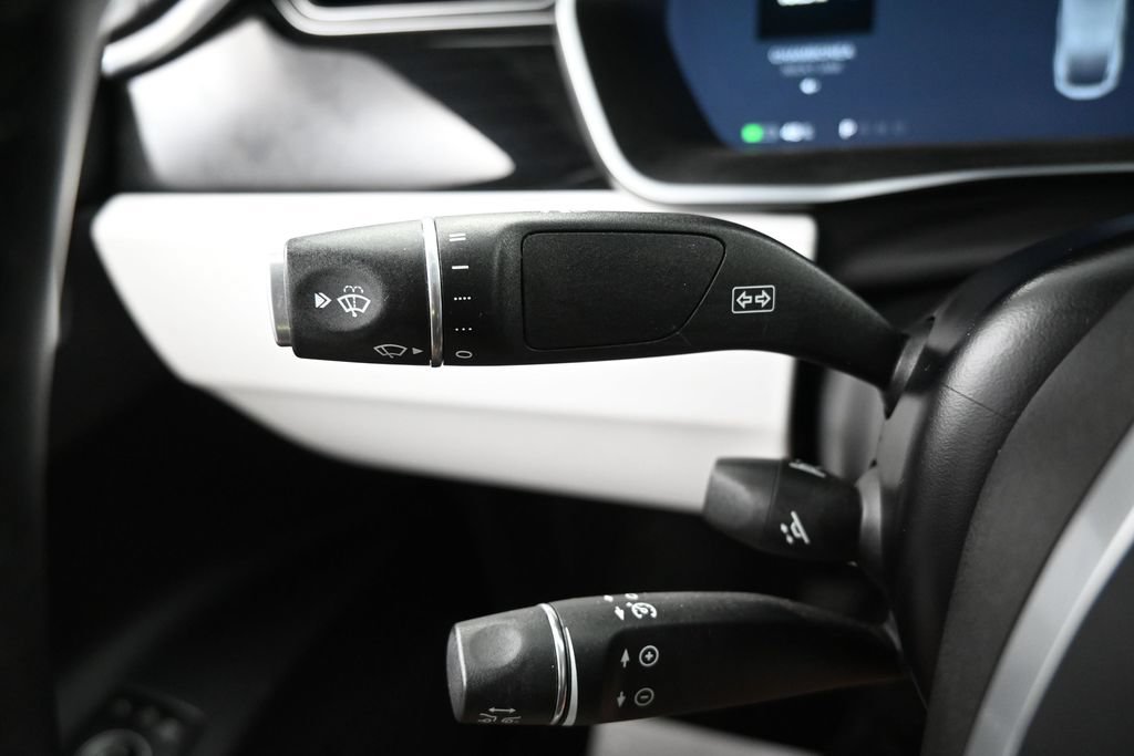 Used 2017 Tesla Model X 75D AWD/4WD image 19