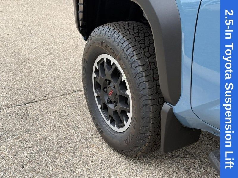 New 2026 Toyota Tacoma TRD Off-Road AWD/4WD image 9