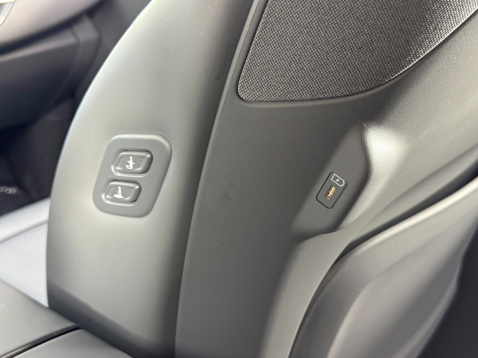 Used 2024 Kia EV9 Light Long Range image 34