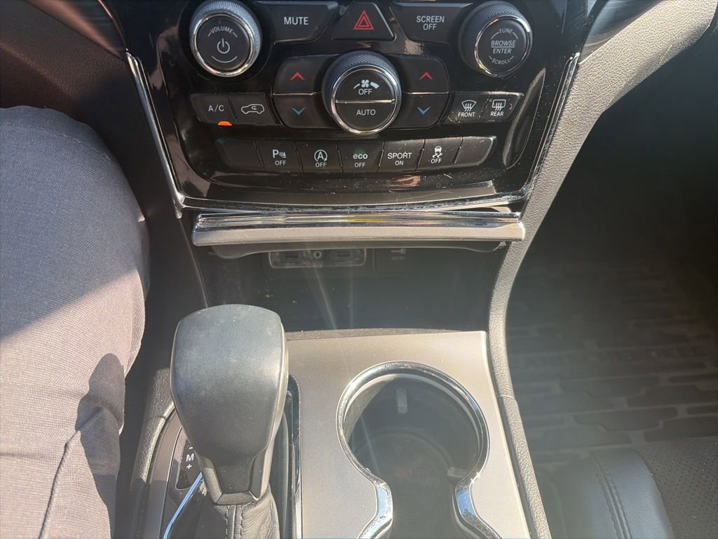 Used 2019 Jeep Grand Cherokee Altitude AWD/4WD image 22