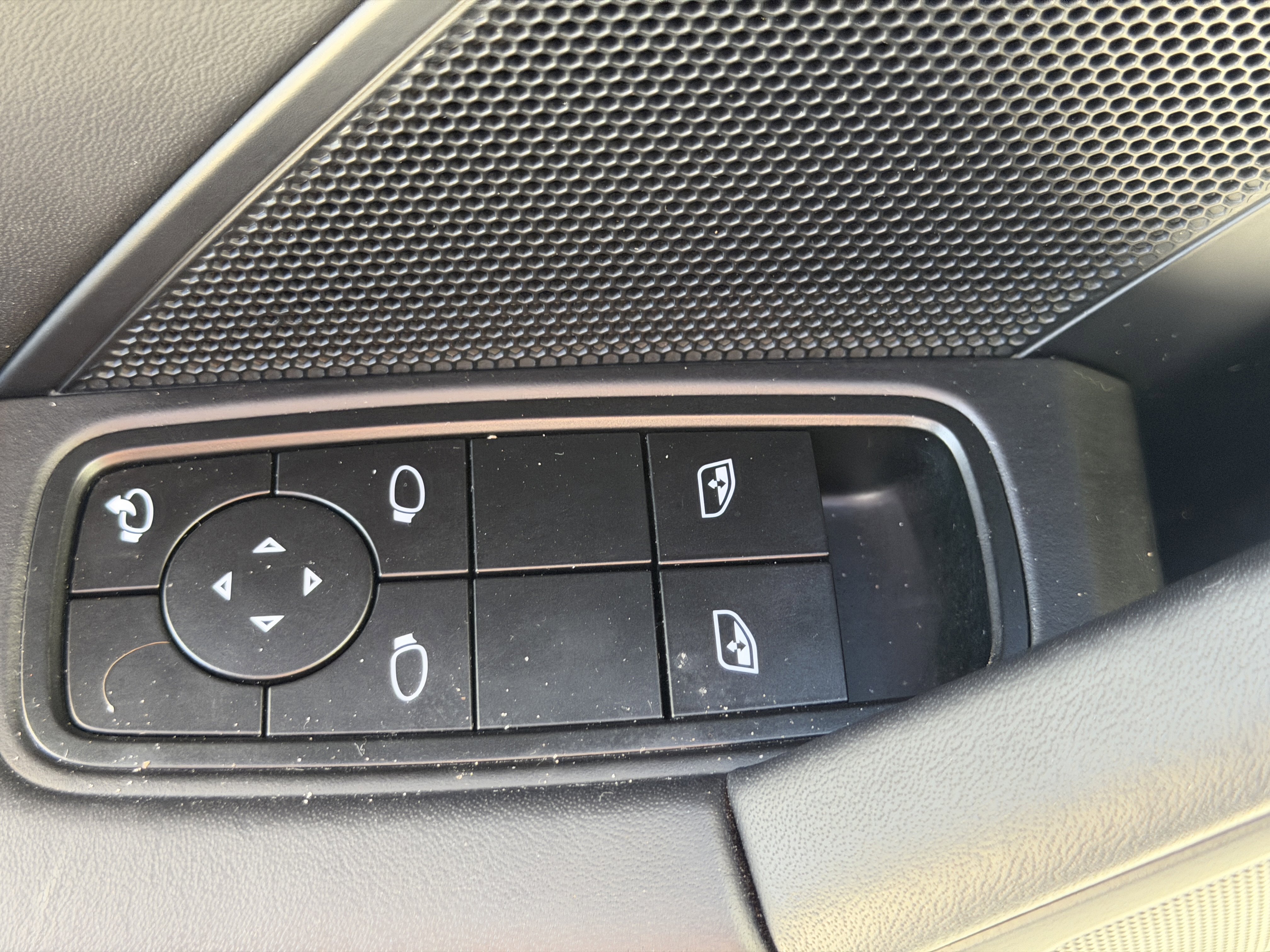 Certified 2024 Porsche 911 Carrera T image 21