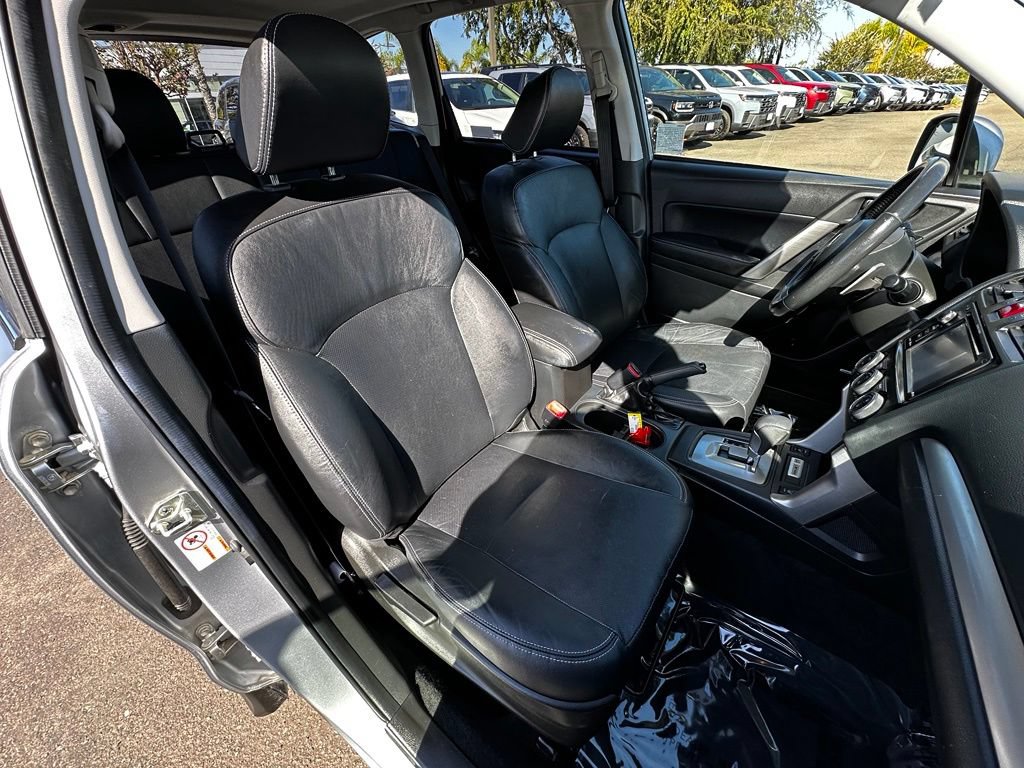 Used 2014 Subaru Forester 2.0XT Touring AWD/4WD image 14