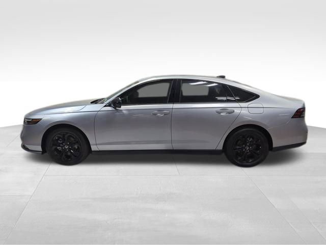 New 2025 Honda Accord SE image 3