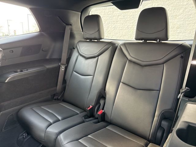 Used 2024 Cadillac XT6 Premium Luxury w/ Technology Package image 11