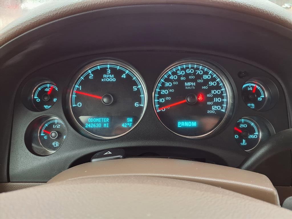 Used 2012 GMC Yukon XL SLT w/ SLT-2 Equipment Package image 8