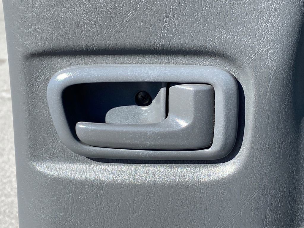 Used 2003 Toyota Tundra SR5 image 21