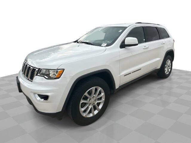 Used 2021 Jeep Grand Cherokee Laredo AWD/4WD image 1