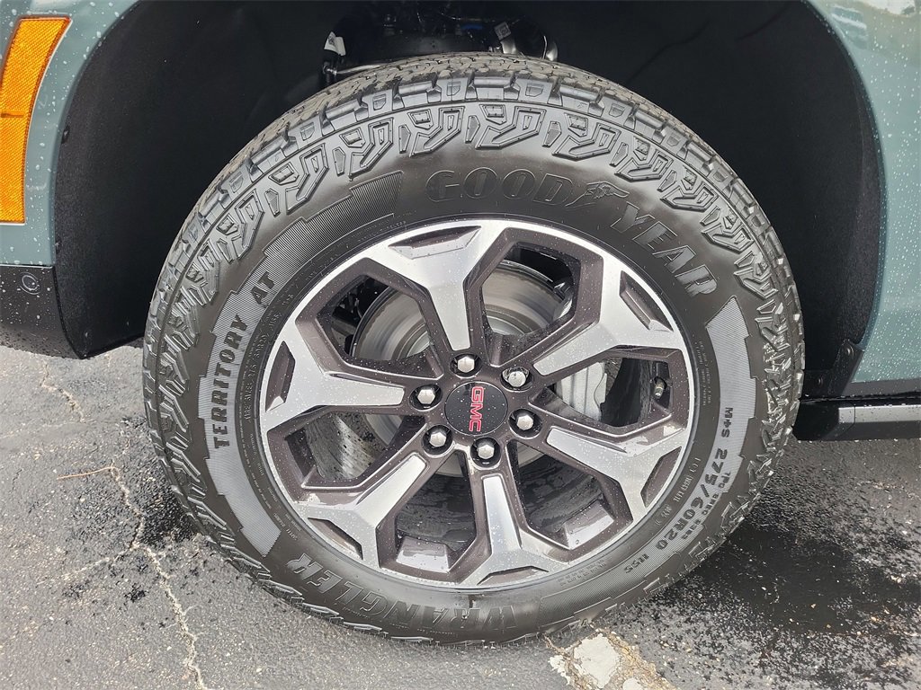 New 2026 GMC Yukon AT4 Ultimate image 7
