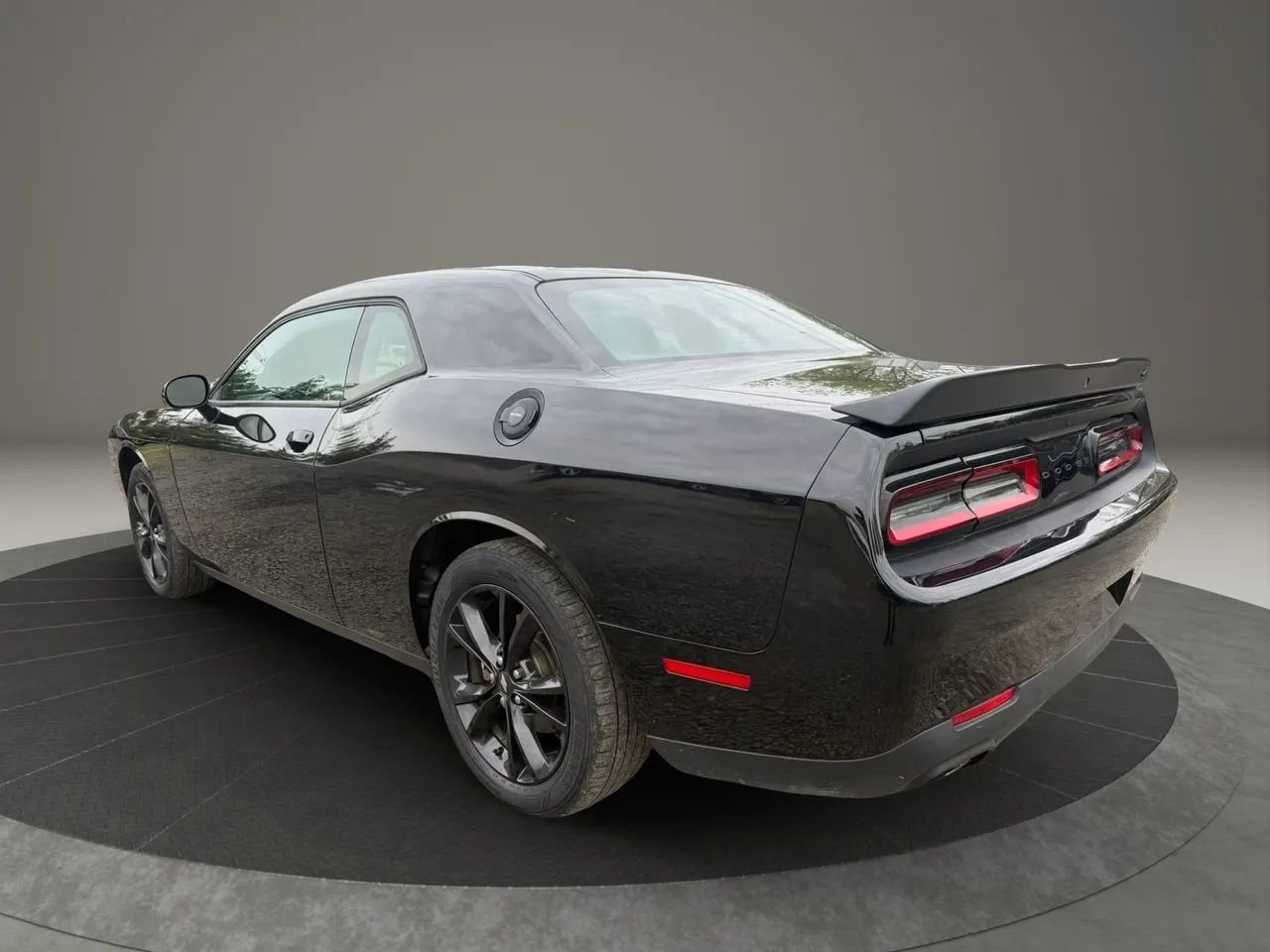 Used 2021 Dodge Challenger SXT w/ Blacktop Package AWD/4WD image 7