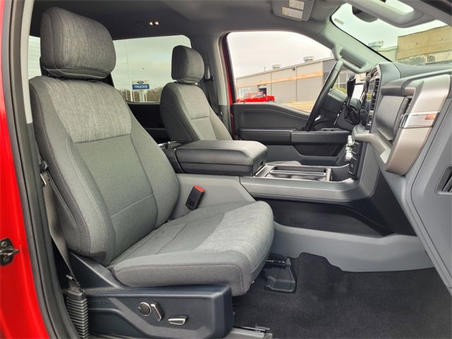 Certified 2021 Ford F150 XLT w/ Equipment Group 302A High image 14