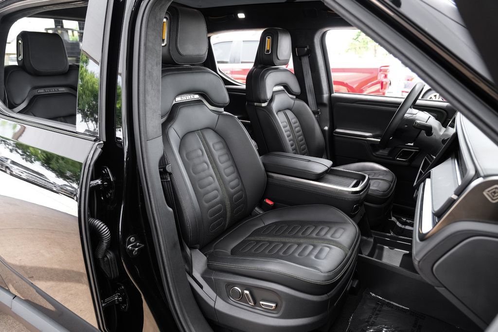 Used 2023 Rivian R1T Adventure AWD/4WD image 33