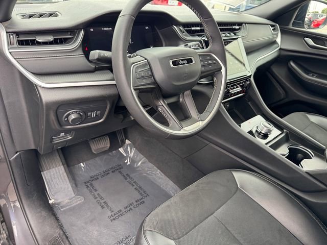 Used 2024 Jeep Grand Cherokee L Laredo image 15