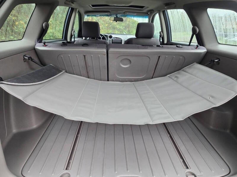 Used 2006 Toyota Matrix XR AWD/4WD image 19