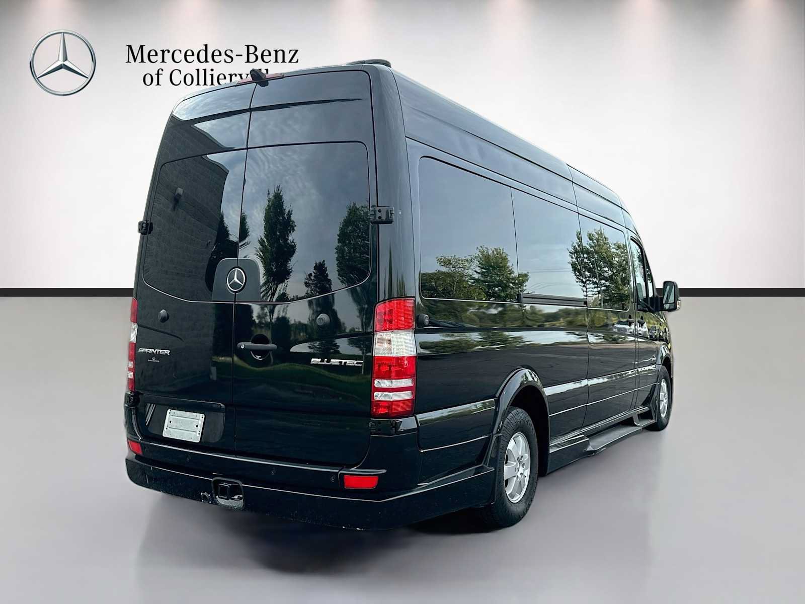 Used 2015 Mercedes-Benz Sprinter 2500 image 5