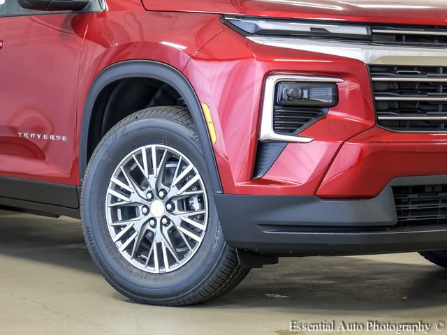 New 2026 Chevrolet Traverse LT w/ LPO, Floor Liner Package FWD image 4