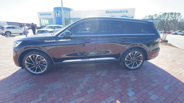 Used 2020 Lincoln Aviator Reserve w/ Equipment Group 202A AWD/4WD image 6