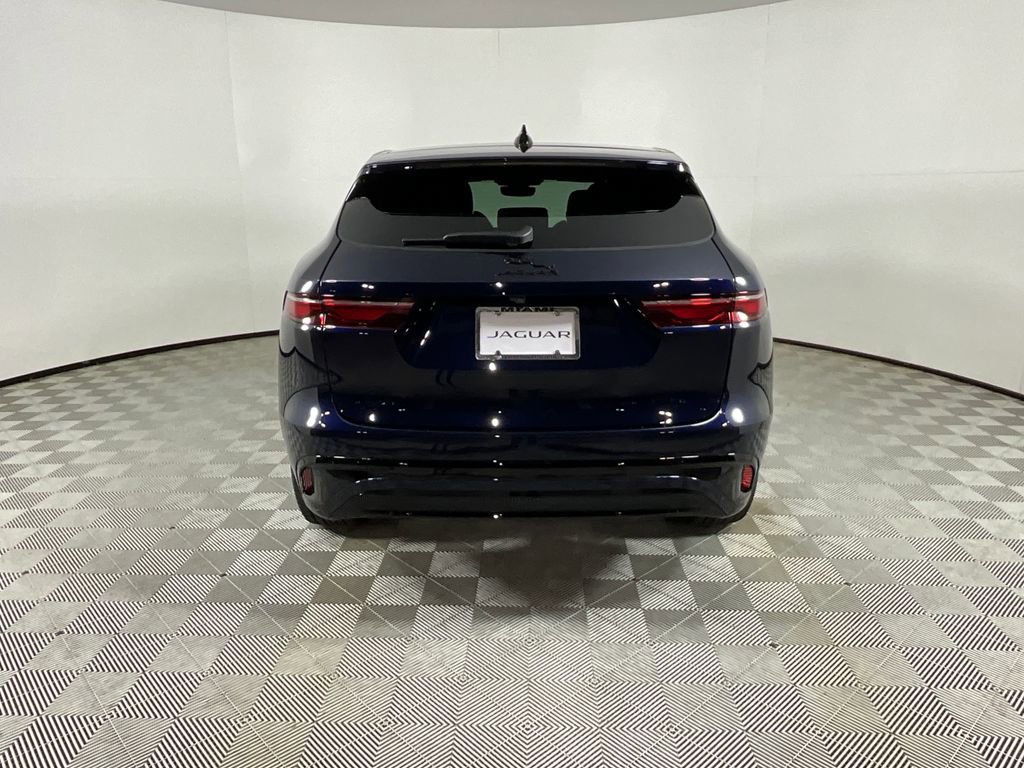 Certified 2025 Jaguar F-PACE R-Dynamic S AWD/4WD image 7