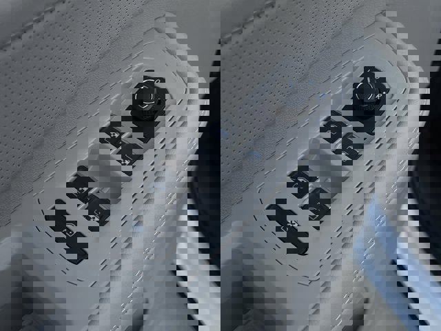 New 2026 Volkswagen Atlas SE image 10