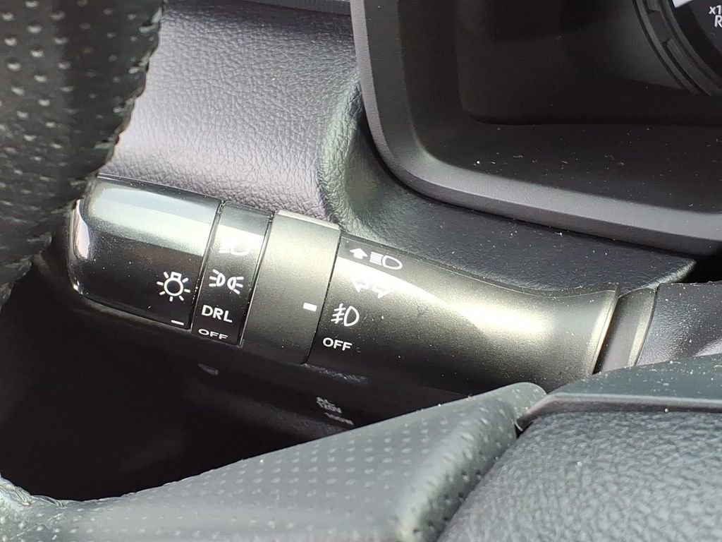 Used 2021 Toyota 4Runner SR5 RWD image 31