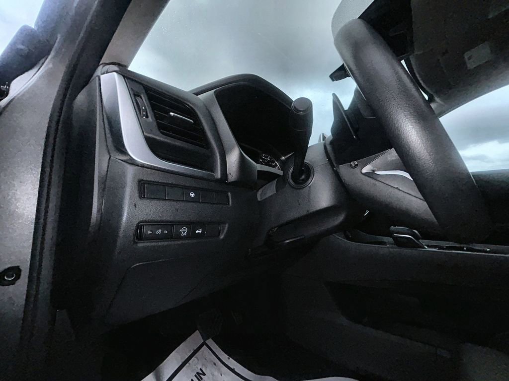 Used 2024 Nissan Rogue SV image 11