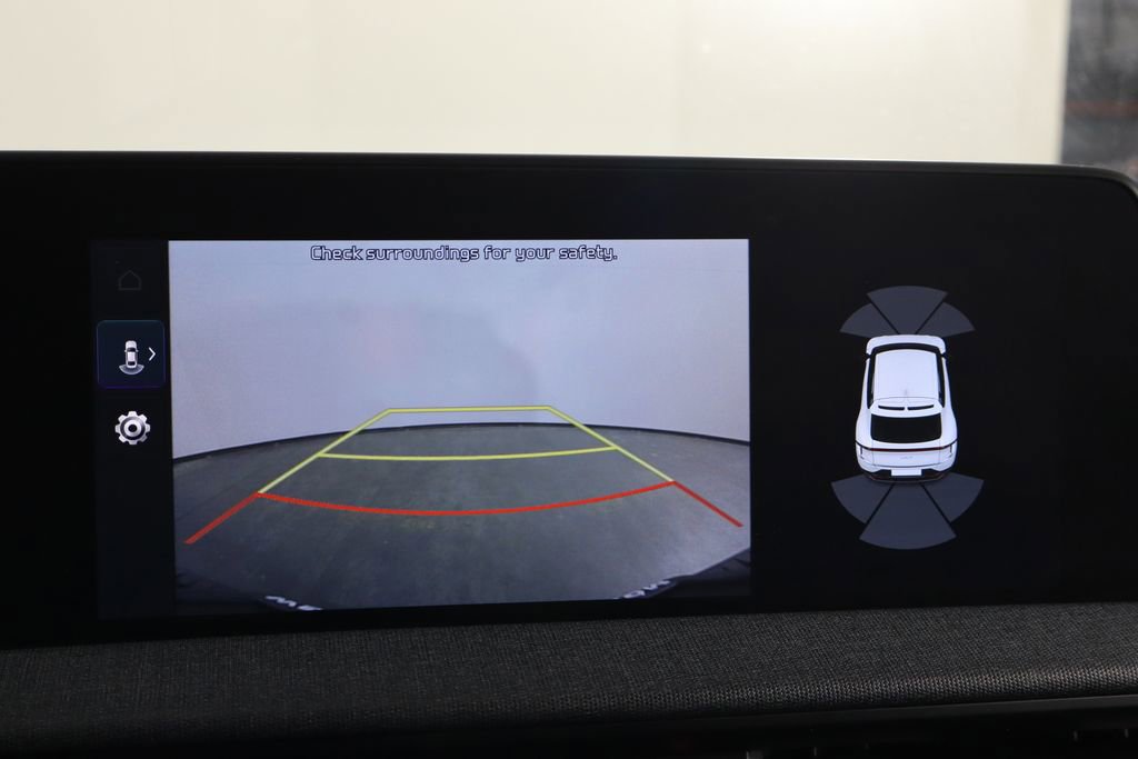 Used 2022 Kia EV6 Wind image 40