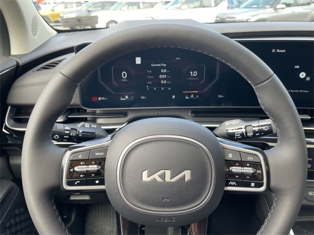 Certified 2025 Kia Carnival SX Prestige image 16