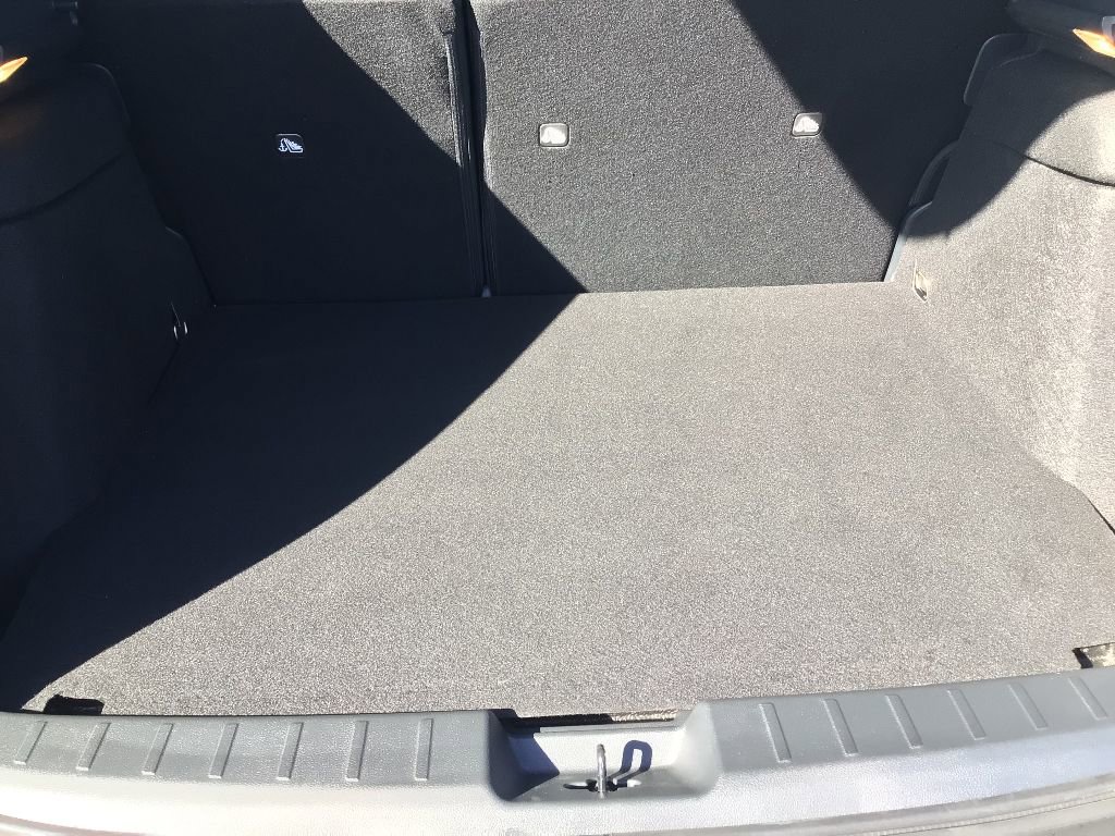 New 2026 Nissan Kicks SR w/ Cold Weather Package image 17