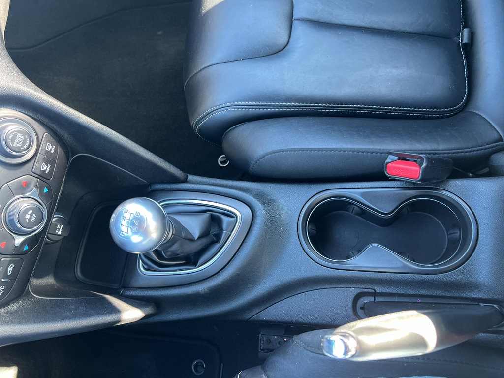 Used 2013 Dodge Dart Limited w/ Technology Group image 15