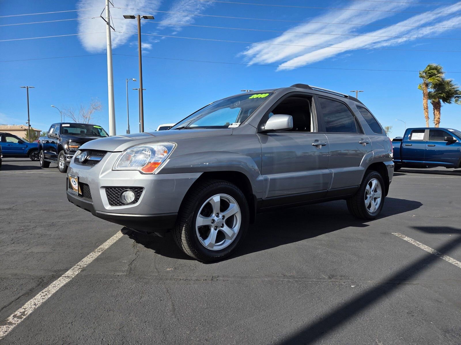 Used 2010 Kia Sportage EX w/ Luxury Pkg AWD/4WD image 2