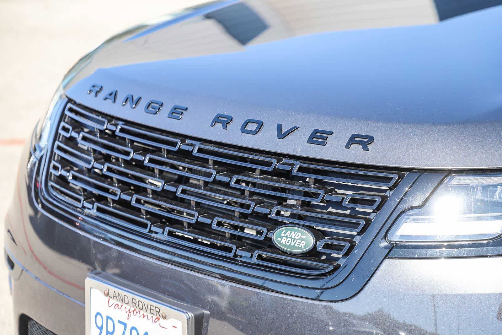 Used 2025 Land Rover Range Rover Velar Dynamic SE AWD/4WD image 8