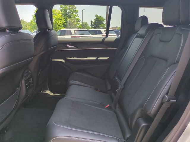 New 2026 Jeep Grand Cherokee L 4WD image 14