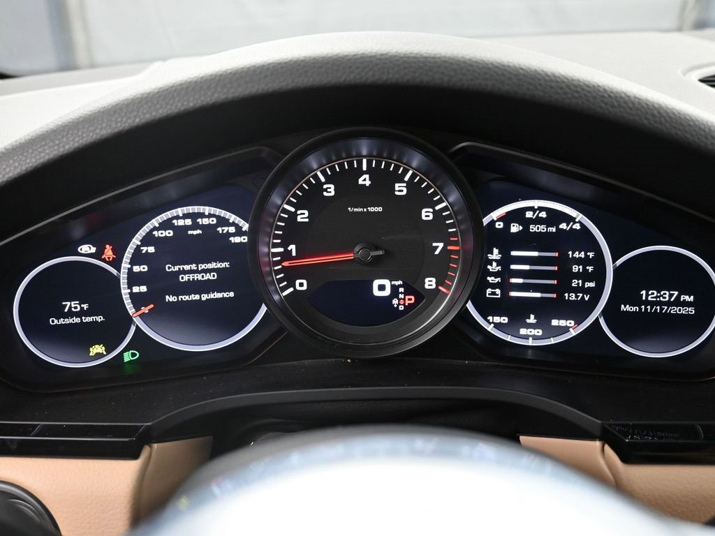 Certified 2021 Porsche Cayenne S image 19