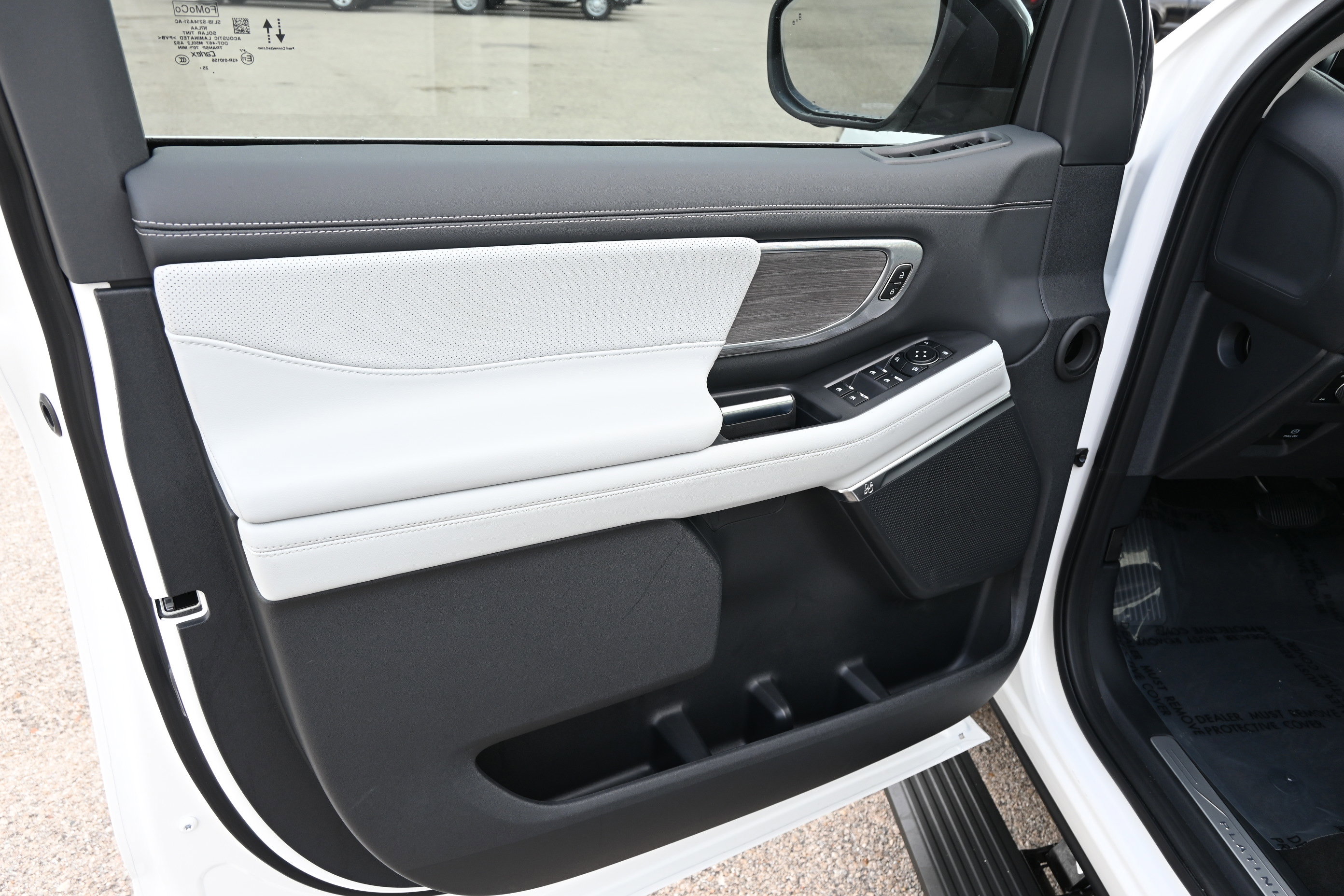 New 2026 Ford Expedition Platinum w/ Platinum Ultimate Package image 15