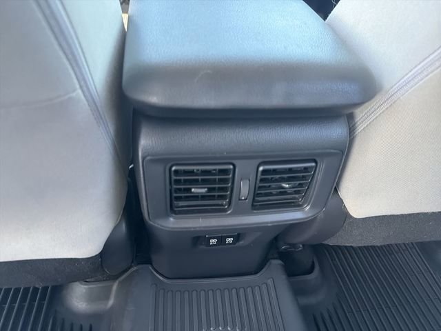 Certified 2019 Toyota RAV4 XLE w/ Convenience Package FWD image 23