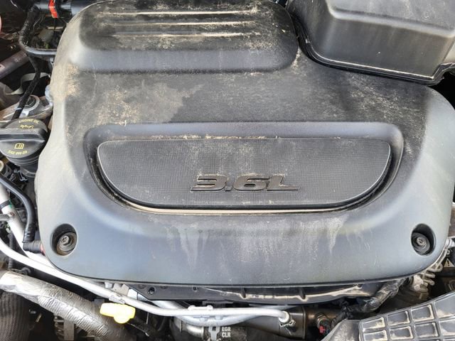 Used 2024 Chrysler Pacifica Touring-L image 24