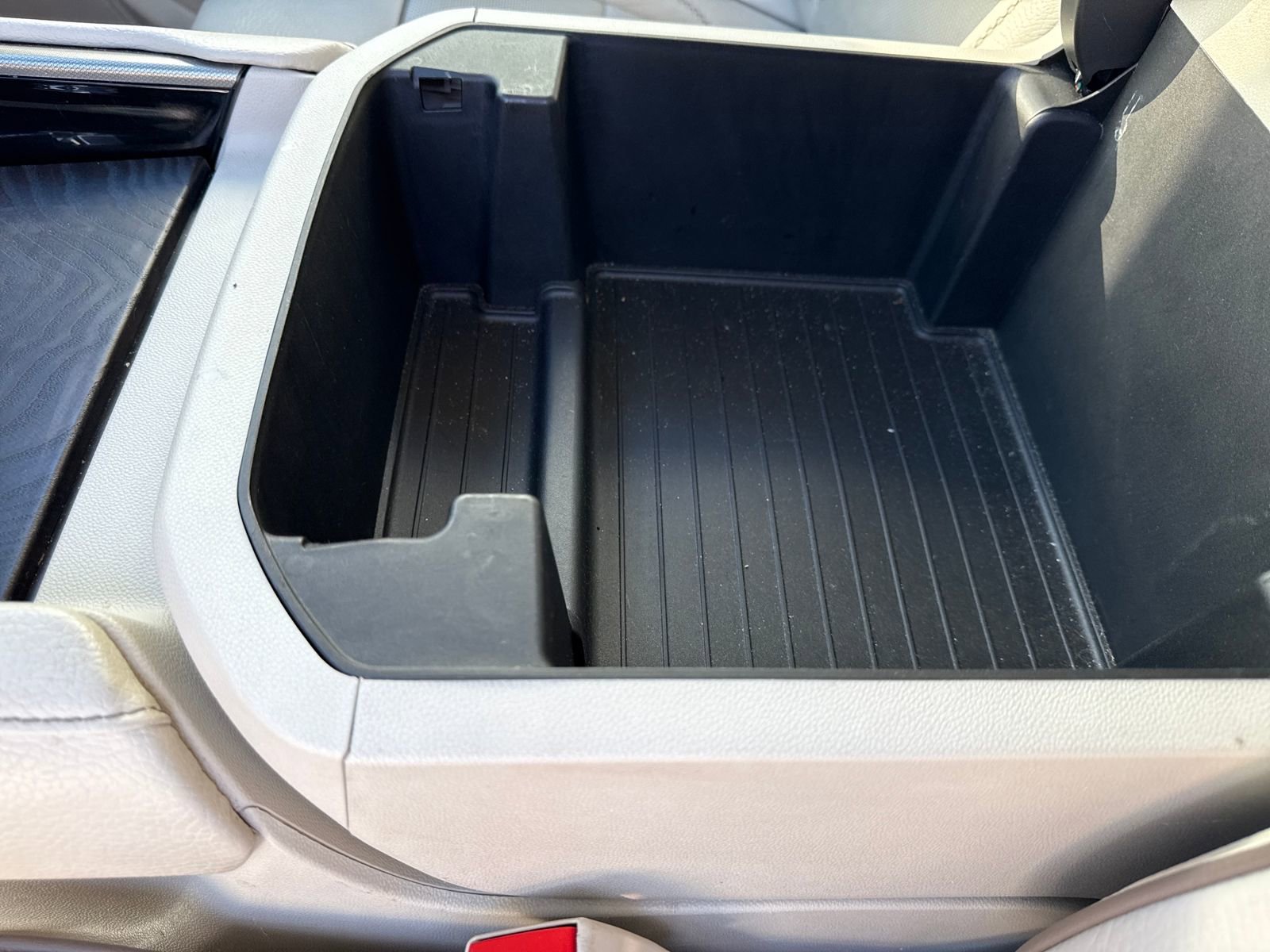 Used 2023 GMC Yukon Denali image 26