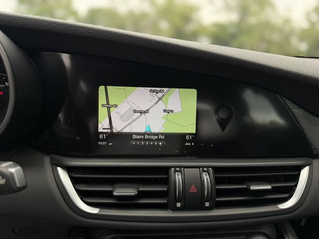 Used 2018 Alfa Romeo Giulia RWD image 18
