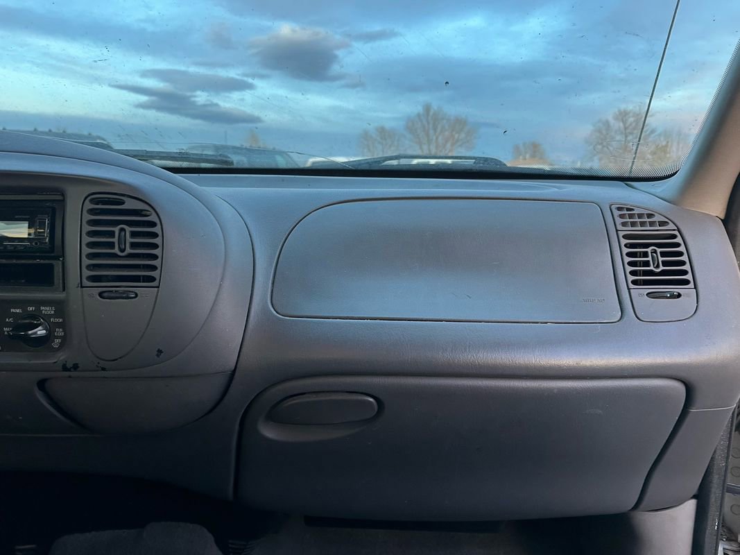 Used 2001 Ford F150 XLT image 20