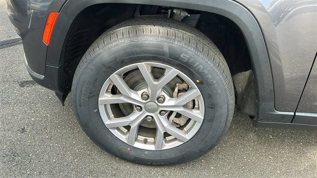 Used 2021 Jeep Grand Cherokee L Limited AWD/4WD image 8