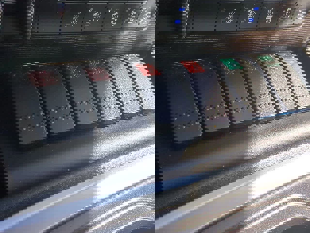 Used 2017 RAM 2500 Limited image 17