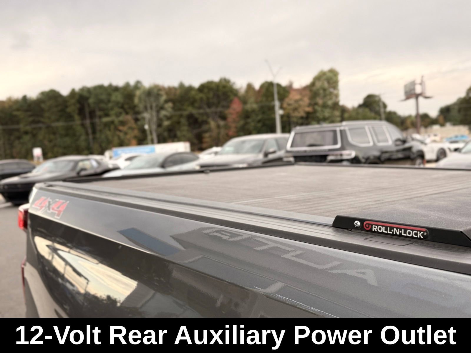 Used 2022 Chevrolet Silverado 1500 High Country w/ LPO, Dark Essentials Package image 22