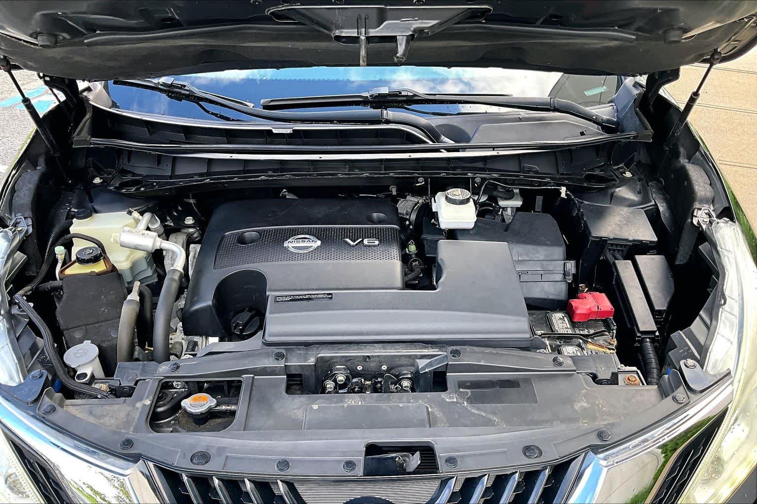 Used 2016 Nissan Murano SV AWD/4WD image 30