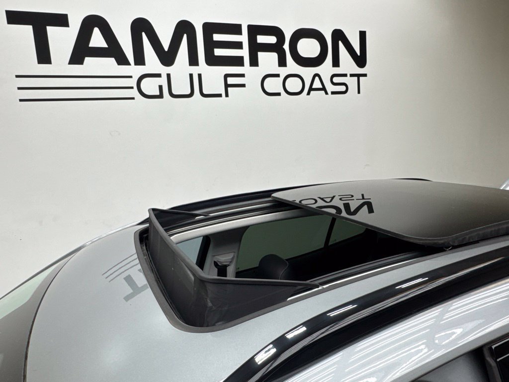 Used 2024 Buick Envision Sport Touring AWD/4WD image 17