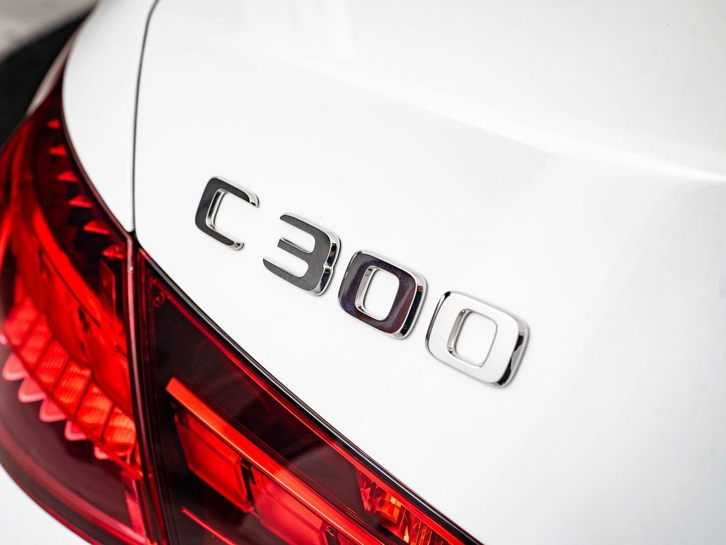 Used 2025 Mercedes-Benz C 300 4MATIC Sedan image 9