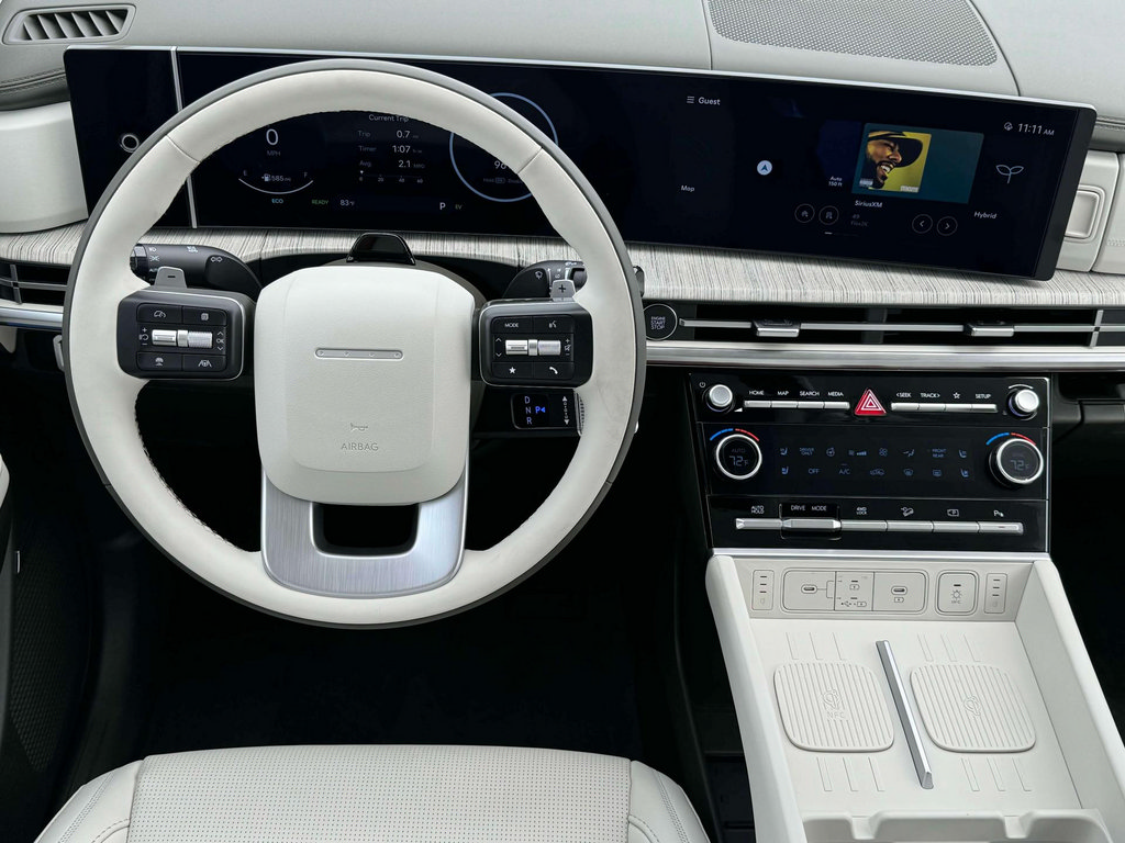 New 2025 Hyundai Santa Fe Calligraphy AWD/4WD image 18