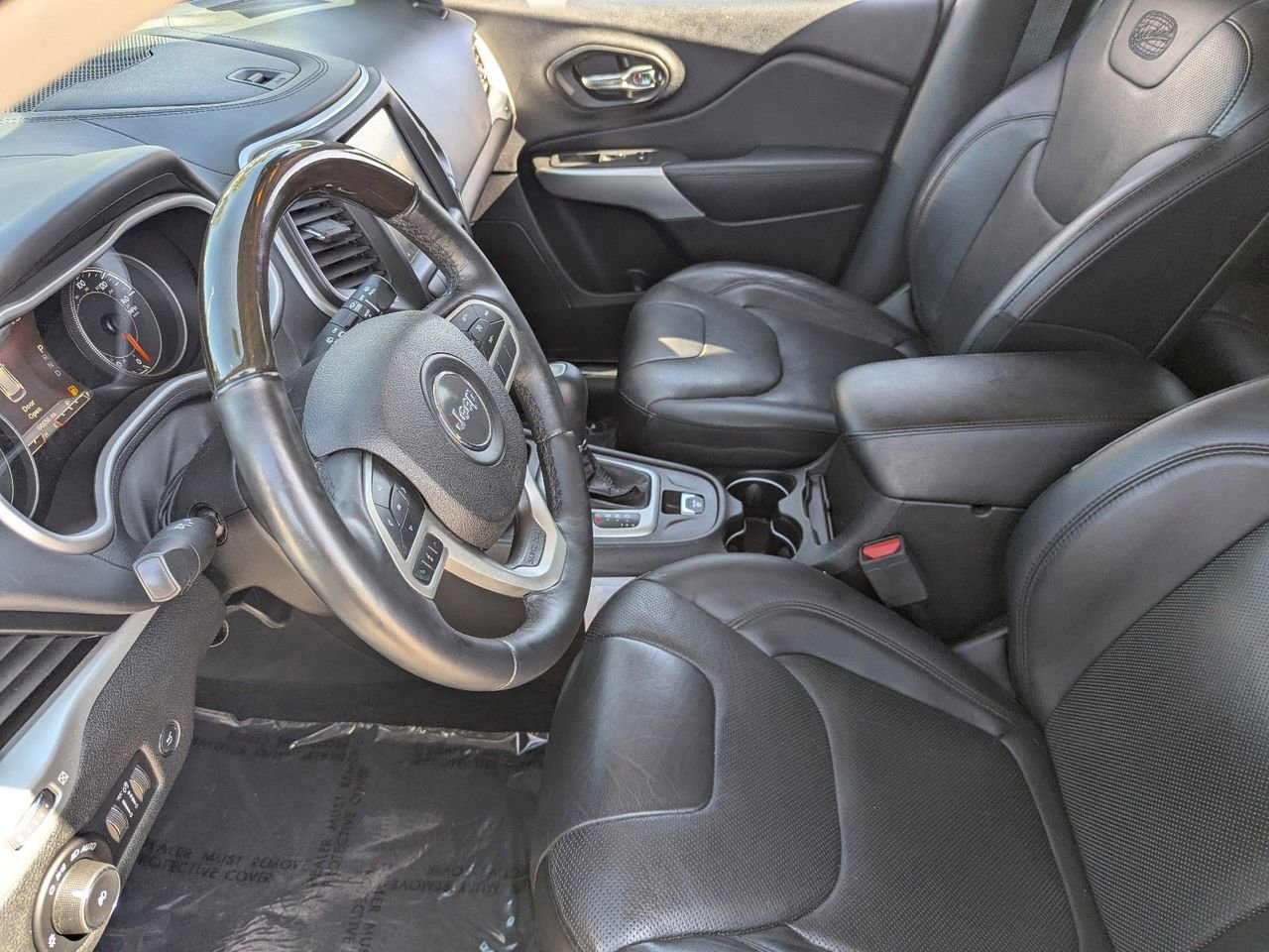 Used 2018 Jeep Cherokee Overland w/ Heavy Duty Protection Group AWD/4WD image 20