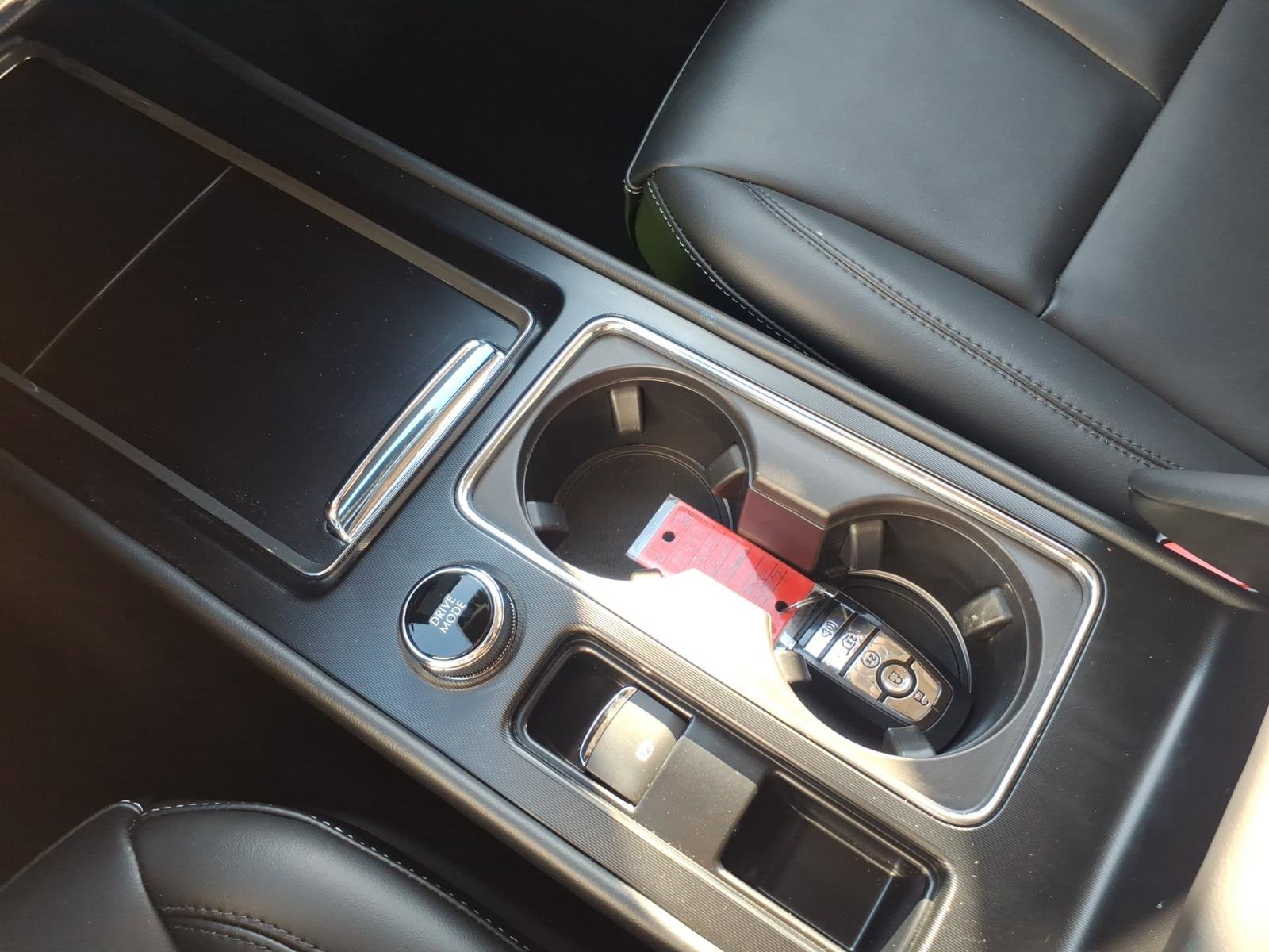 Certified 2024 Lincoln Corsair AWD image 20