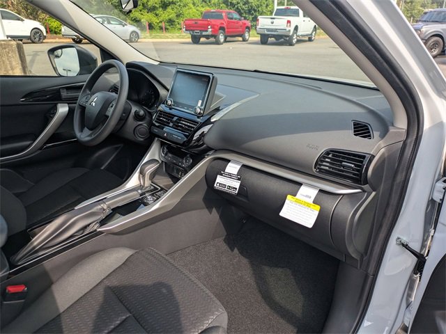 New 2025 Mitsubishi Eclipse Cross LE image 34